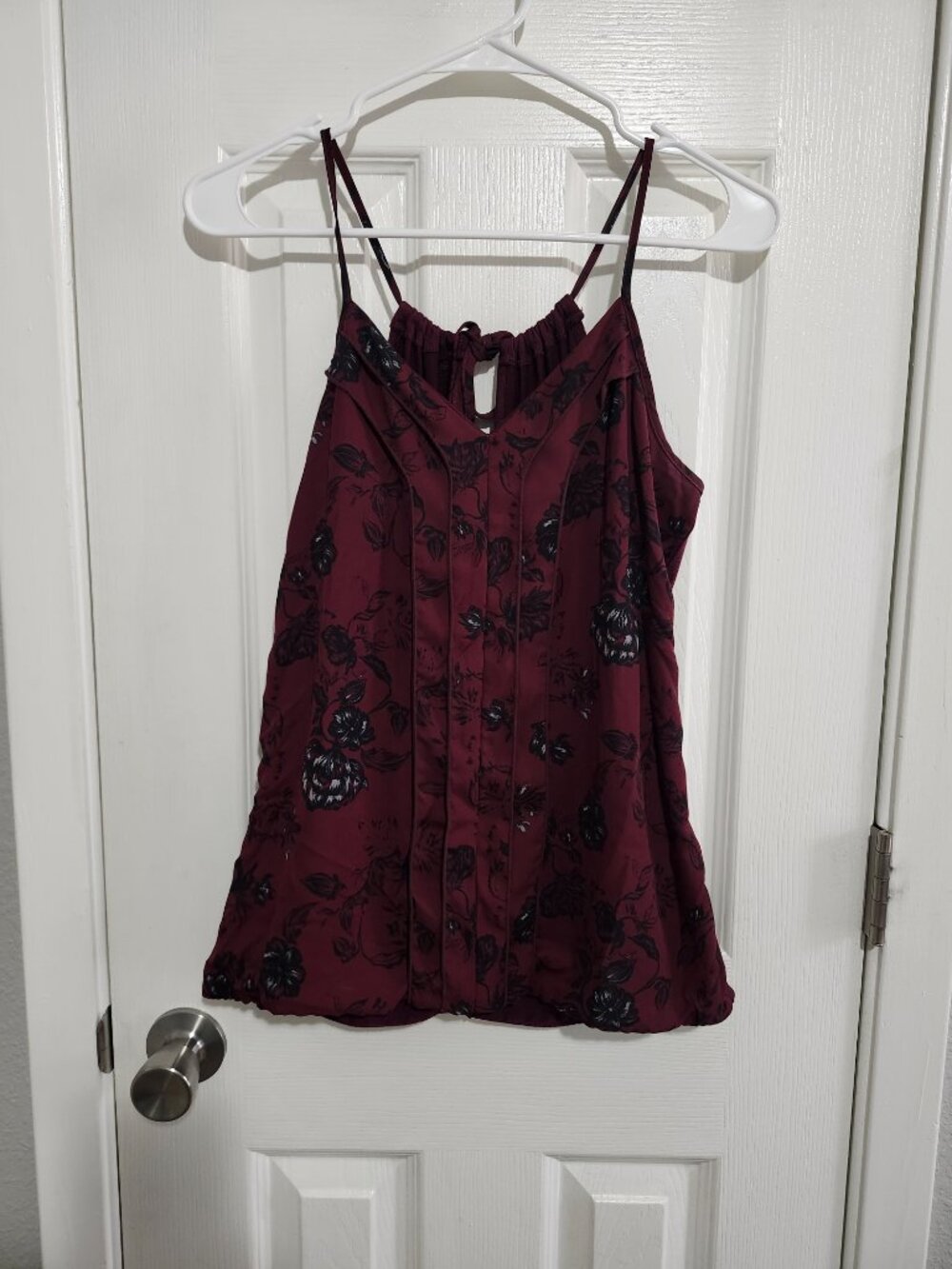 Tops - Picture 2 of 13
